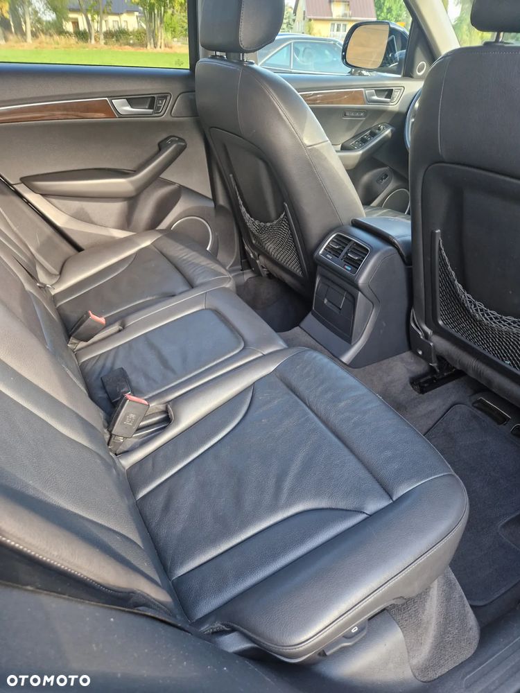 Audi Q5 3.2 FSI Quattro S tronic - 31