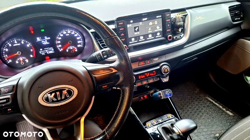Kia Stonic 1.4 L - 26