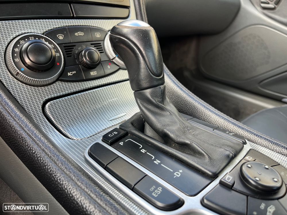 Mercedes-Benz SL 350 - 32