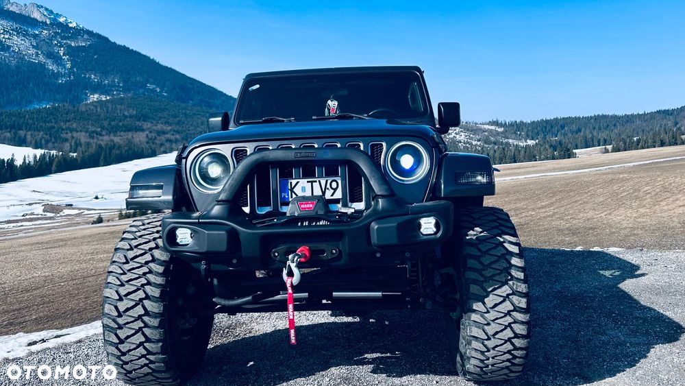 Jeep Wrangler - 4