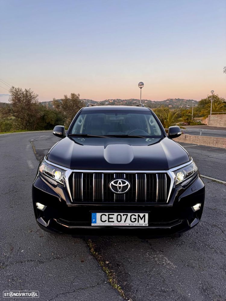 Toyota Land Cruiser 2.8 D-4D Auto Executive - 41