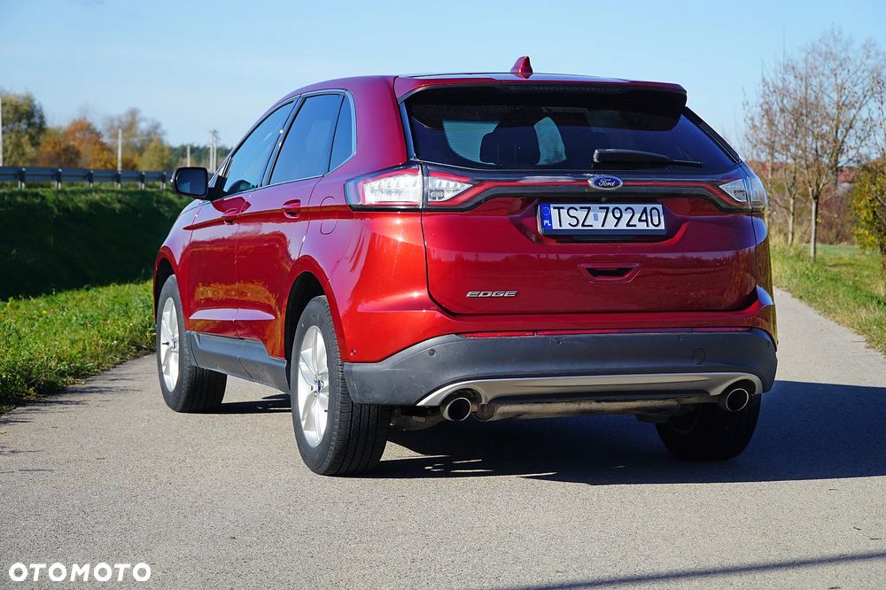Używany Ford Edge 2016 - 61 999 PLN, 108 200 km - Otomoto.pl