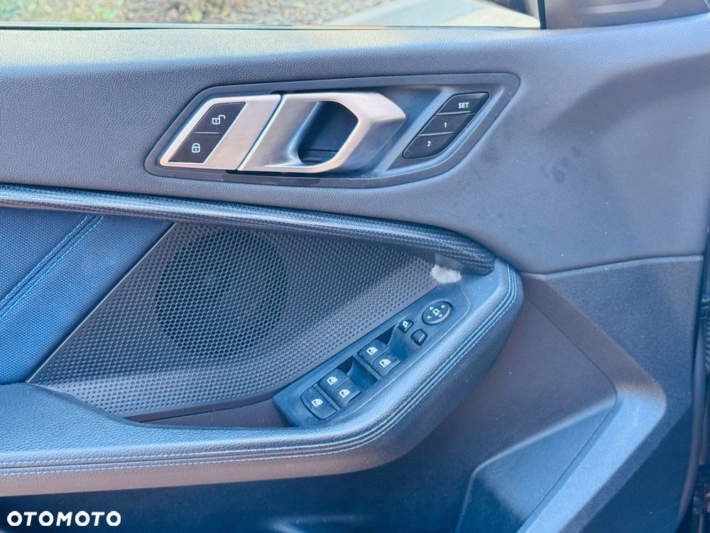 BMW Seria 2 218i M Sport - 31