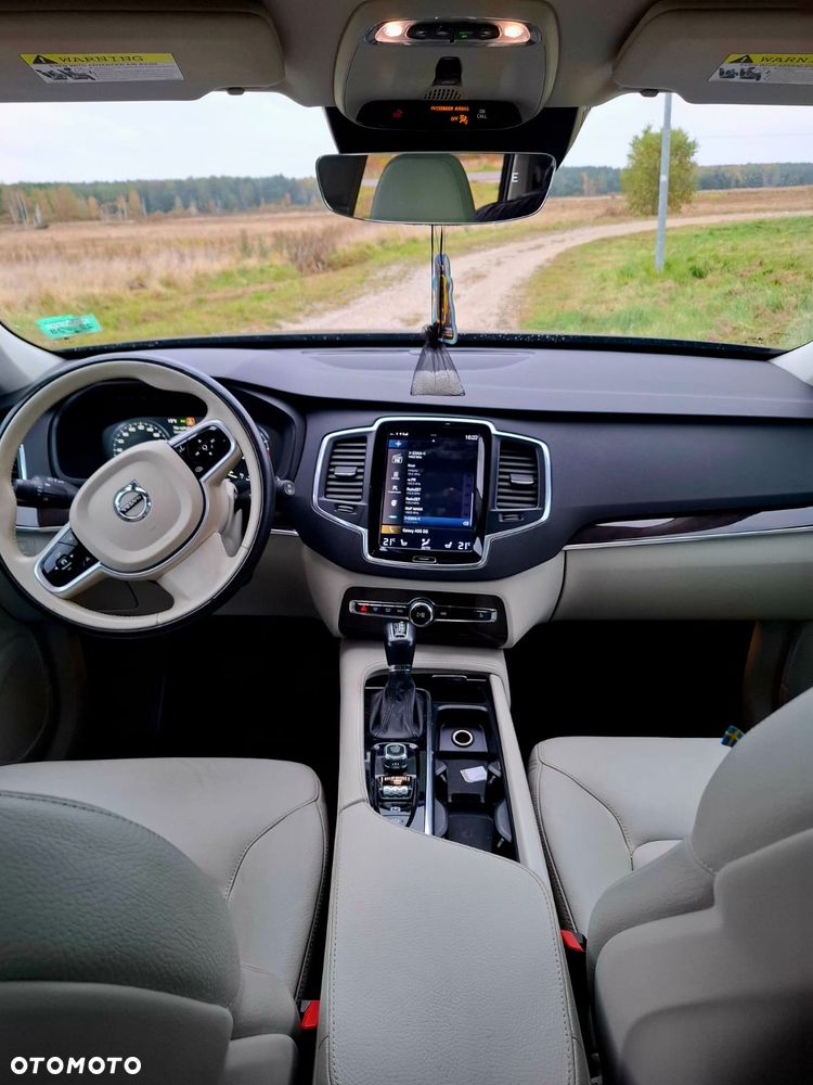 Volvo XC 90 T6 AWD Momentum Pro 7os - 13