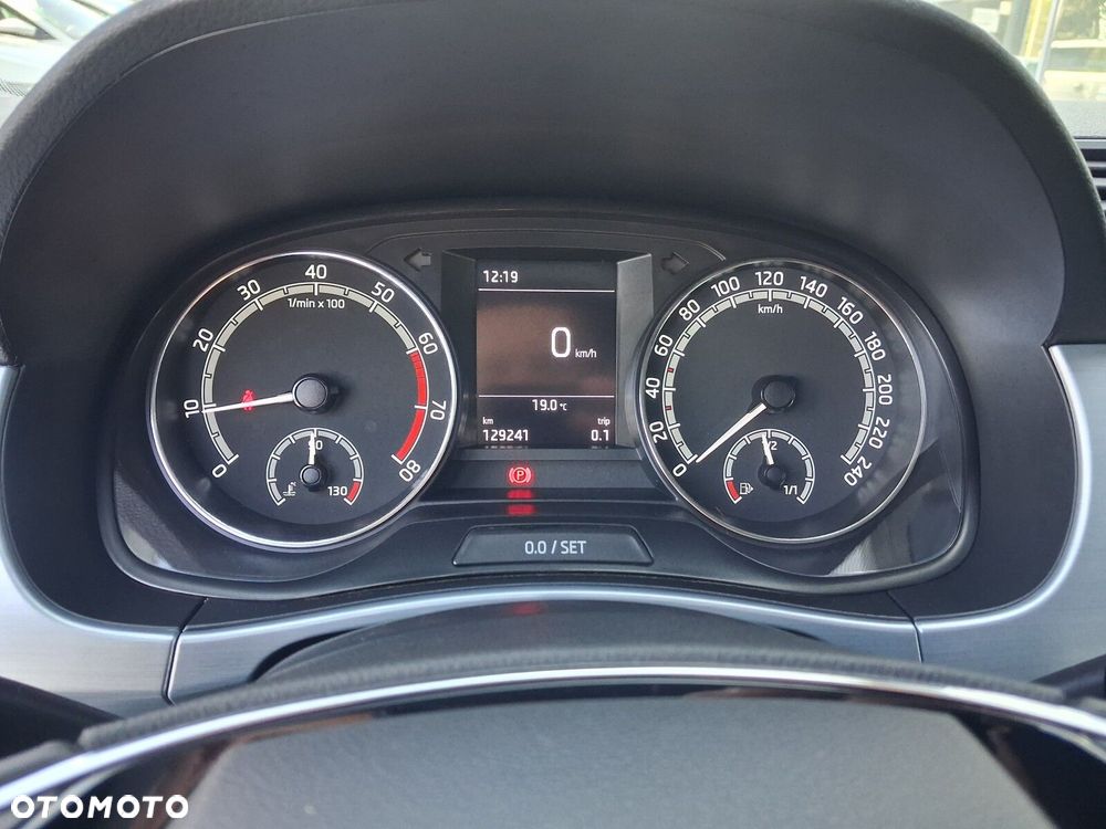 Skoda Fabia 1.0 TSI Ambition - 9
