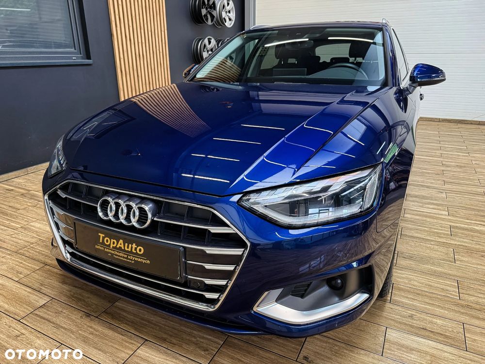 Audi A4 Avant 40 TFSI S tronic - 13