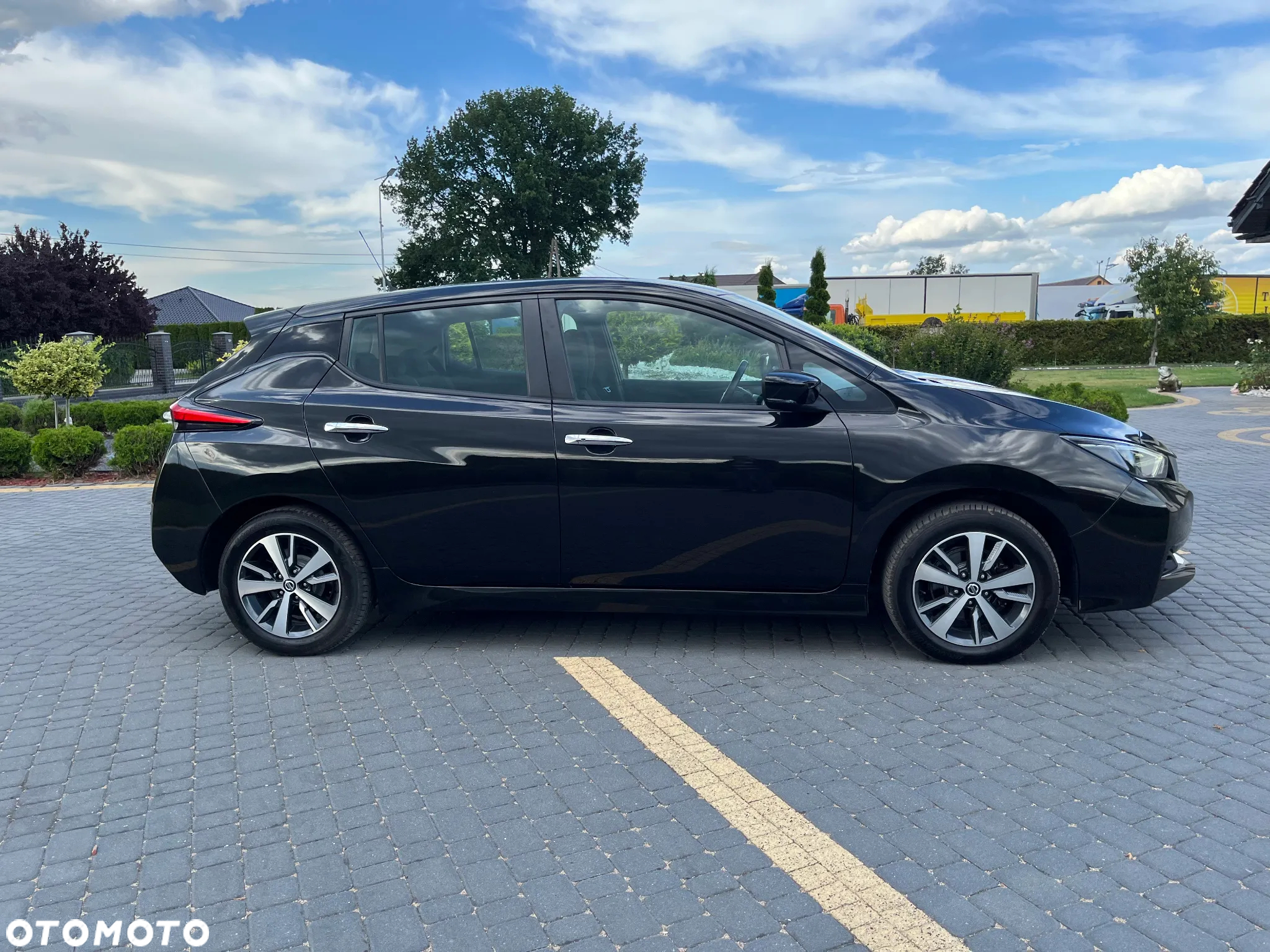 Nissan Leaf - 6