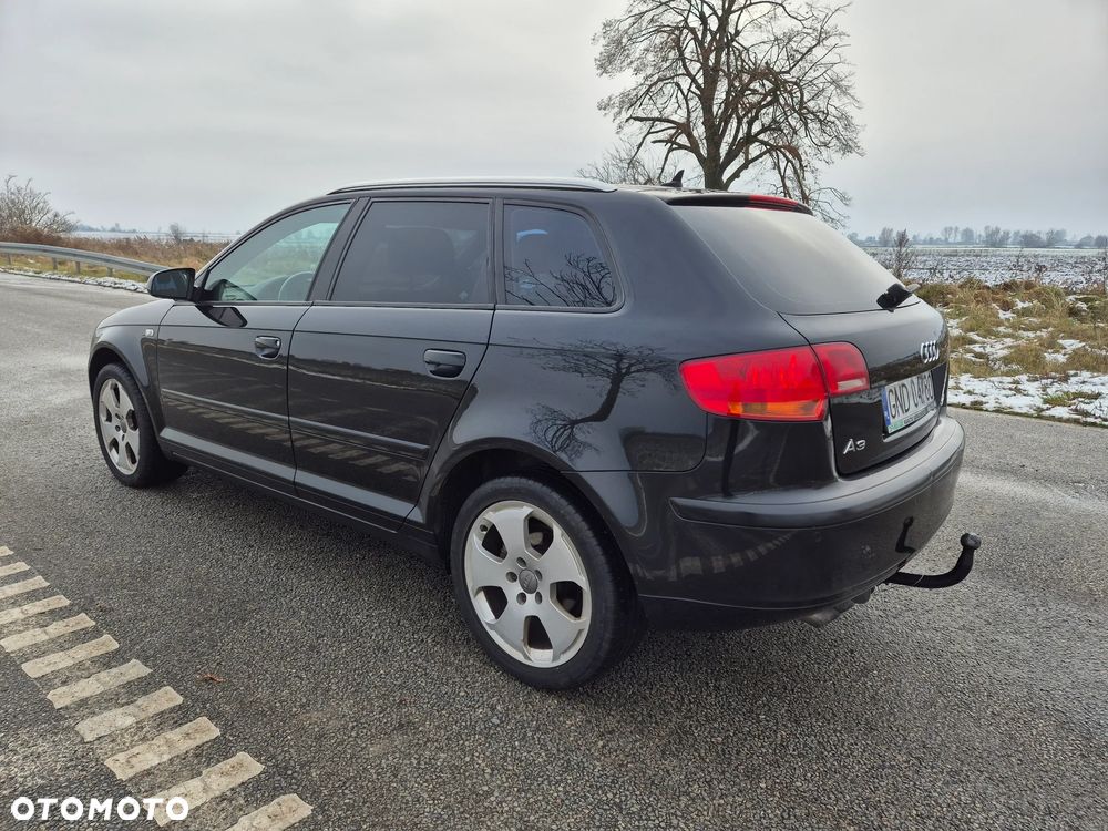 Audi A3 Sportback - 8