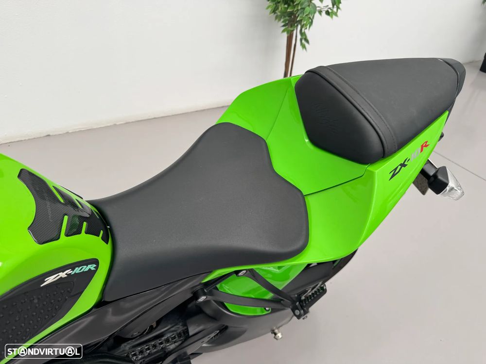 Kawasaki Ninja ZX-10R - 11
