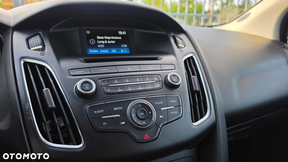 Ford Focus 1.0 EcoBoost SYNC Edition ASS - 32