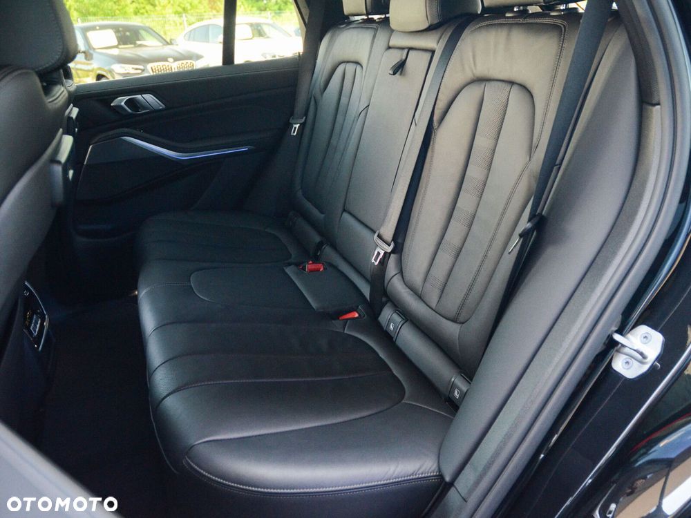 BMW X5 xDrive30d mHEV sport - 36