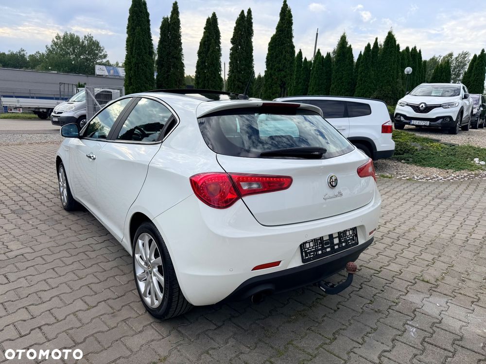 Alfa Romeo Giulietta 1.4 TB 16V Multiair Turismo - 4