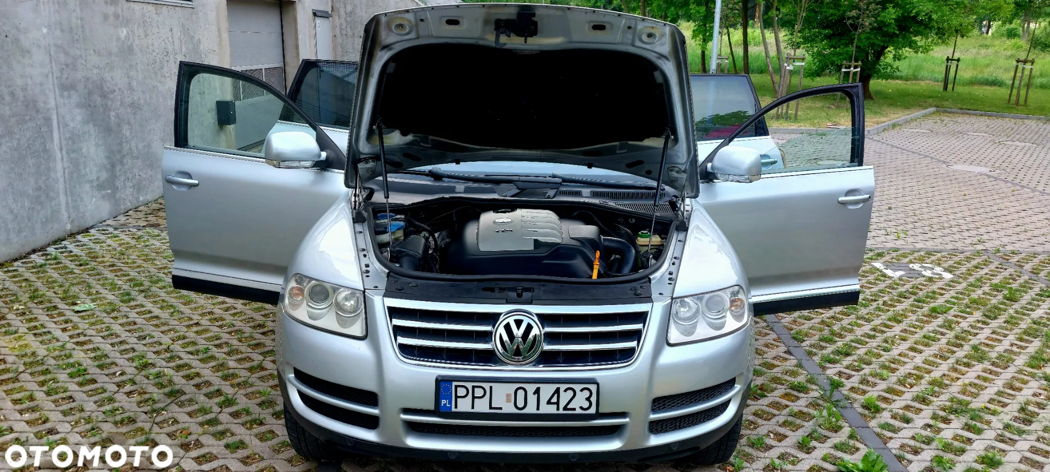 Volkswagen Touareg - 11