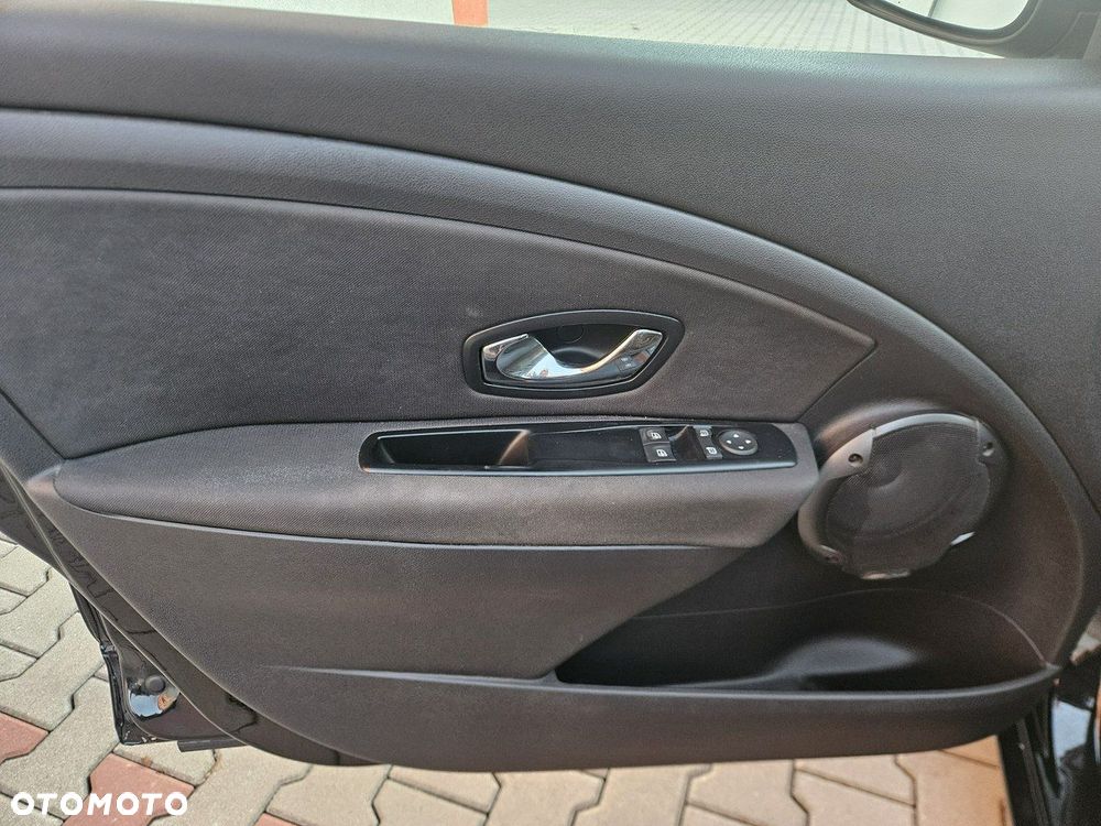 Renault Scenic 1.6 16V Authentique - 19