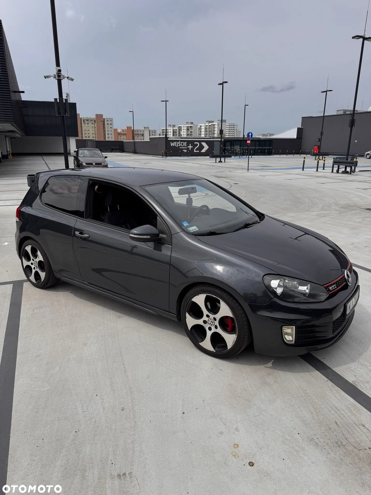 Volkswagen Golf VI 2.0 TSI GTI DSG - 2