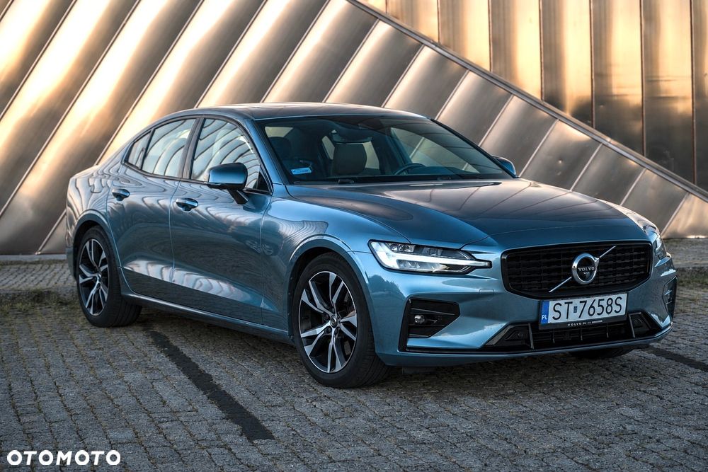 Volvo S60 B5 B AWD R-Design - 3