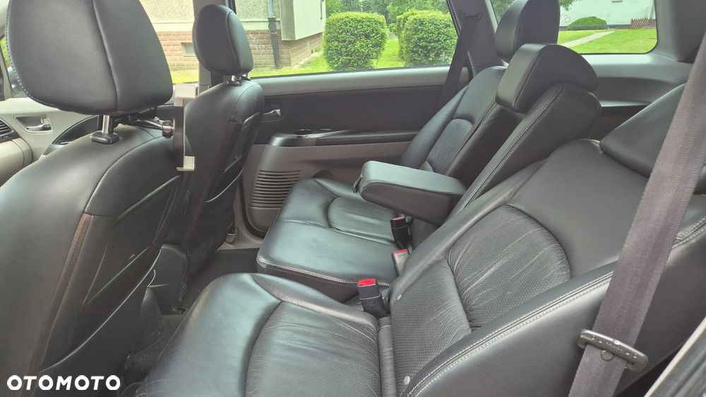 Mitsubishi Grandis 2008