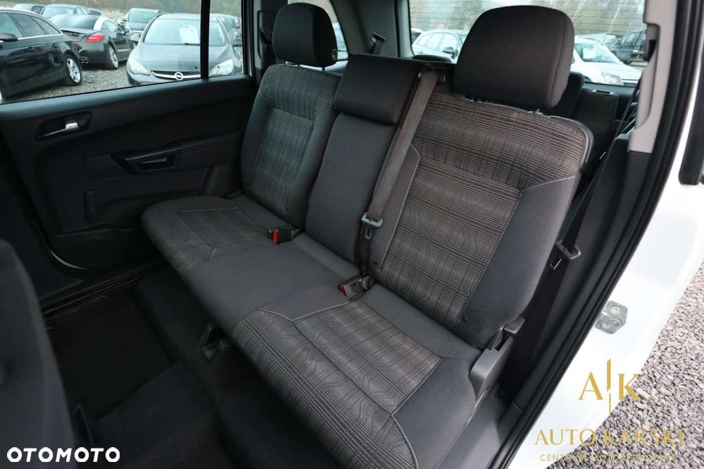 Opel Zafira - 33