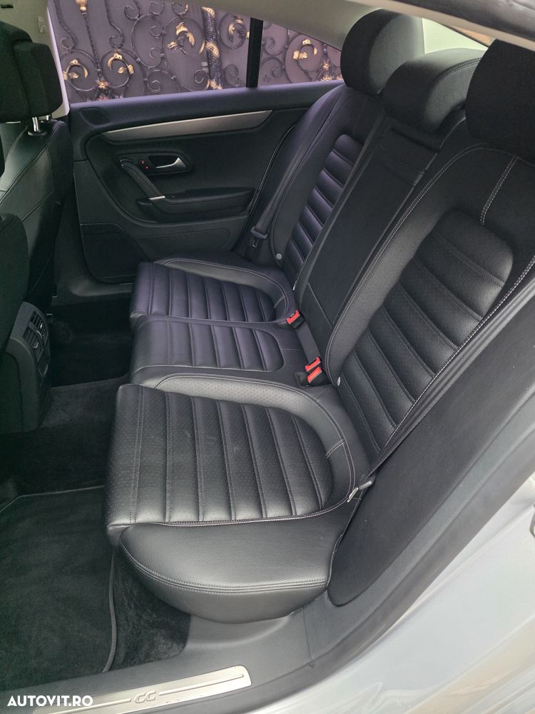 Volkswagen Passat CC - 16