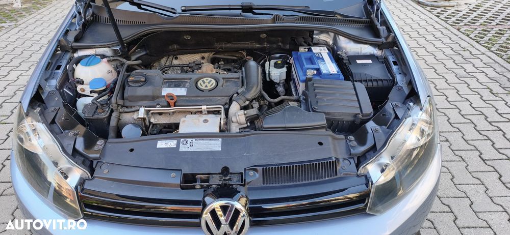 Volkswagen Golf - 12