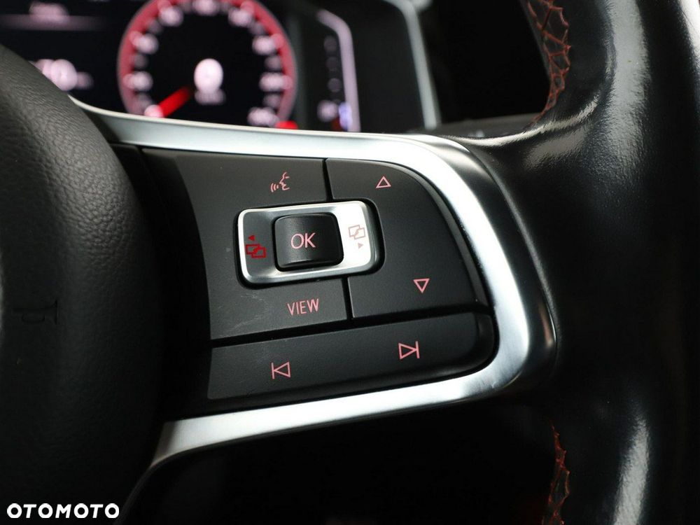 Volkswagen Polo 2.0 TSI DSG GTI - 33