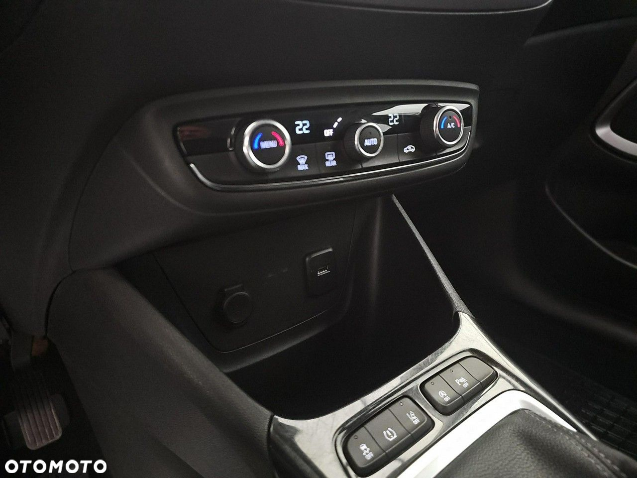 Opel Crossland X 1.5 CDTI Enjoy S&S - 25