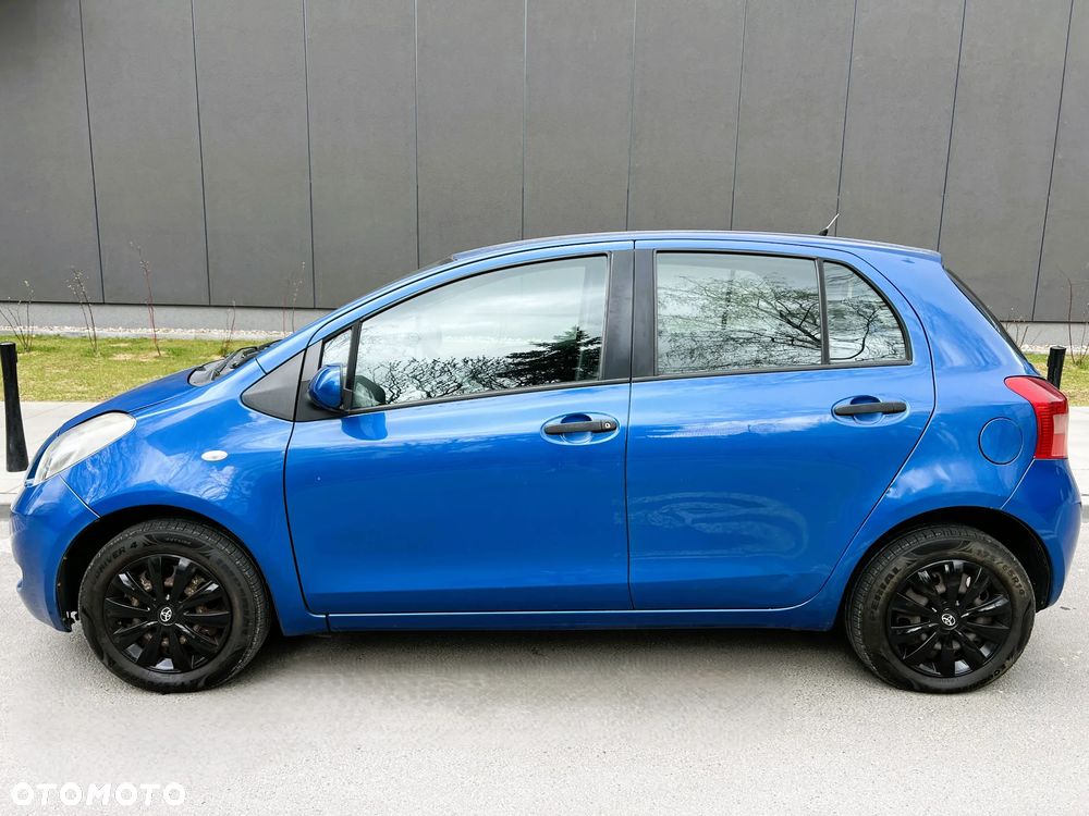 Toyota Yaris - 26