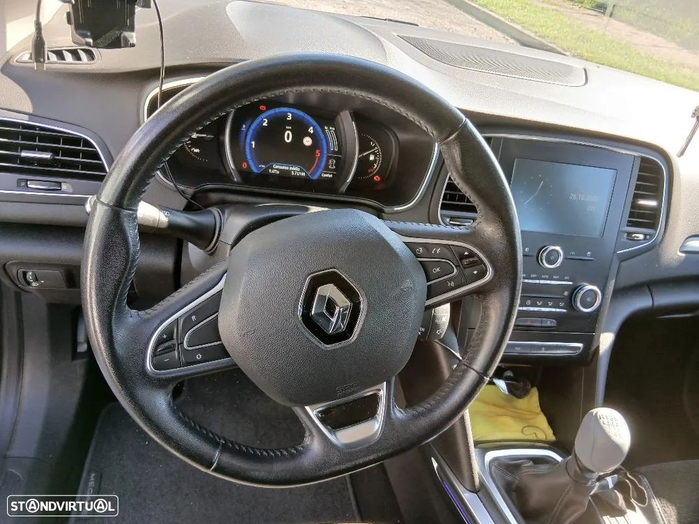 Renault Mégane 1.5 dCi Intens - 32
