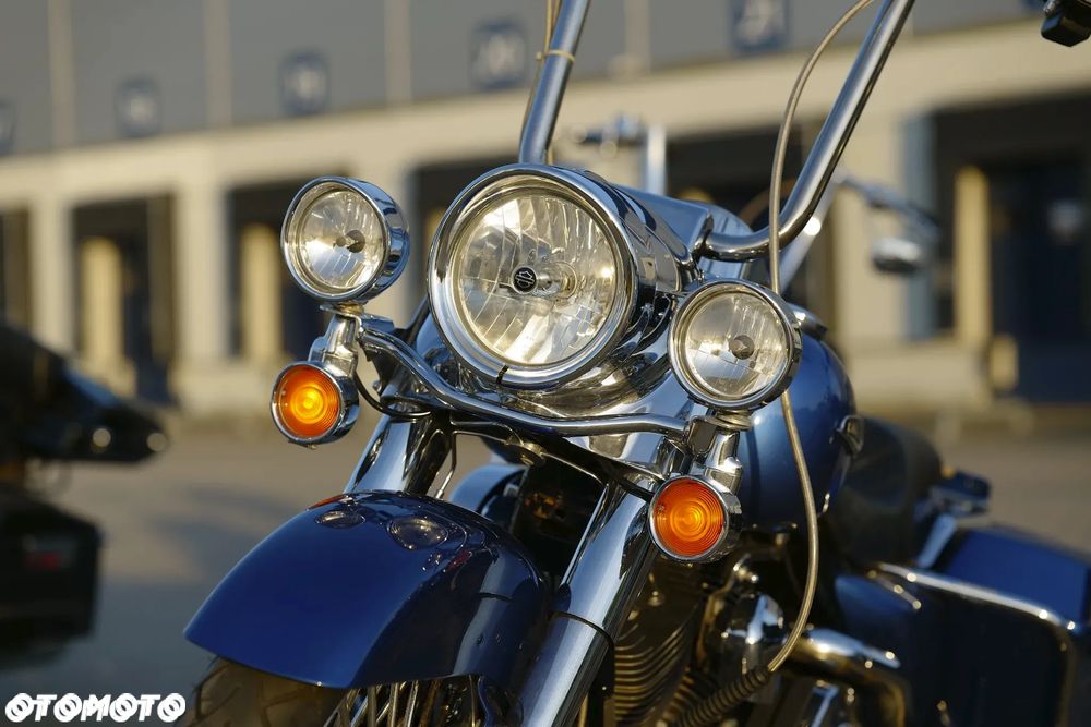 Harley-Davidson Touring Road King - 16