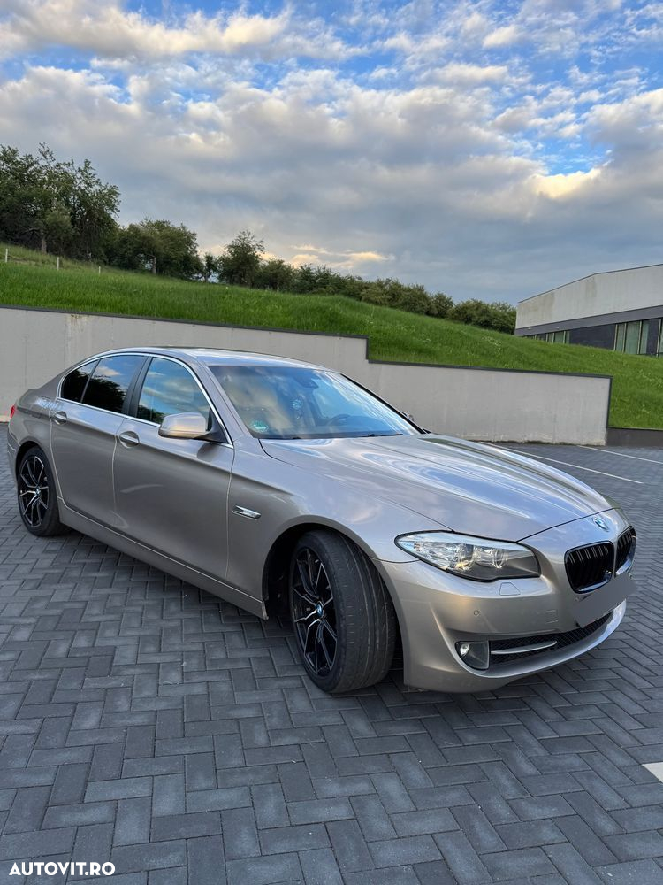 BMW Seria 5 520d EfficientDynamics Edition - 5