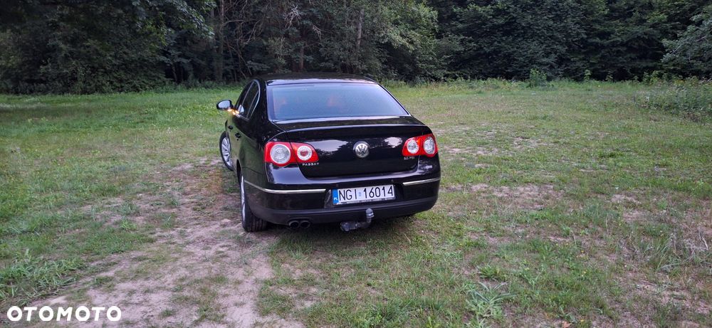 Volkswagen Passat 2.0 FSI Highline - 7