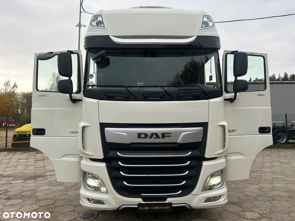 DAF XF 106 480 MEGA / NOWY VTG i KLOCKI ZMIENIONE W DBK / DO WGLĄDU FAKTURA / LOW DECK / POLSKI SALON / TYLKO 553 613 KM PRZEBIEGU / ŚREDNIE SPALANIE 26.5 L !! - 24