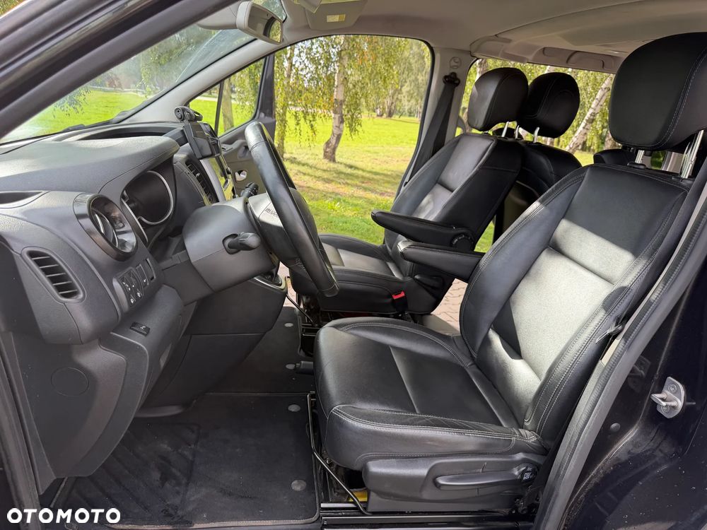 Renault Trafic Grand 2.0 dCi EDC - 23
