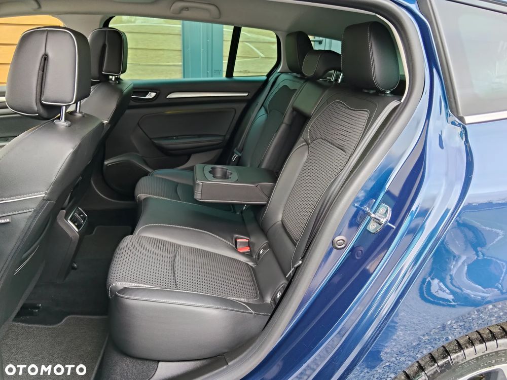 Renault Megane ENERGY dCi 110 EDC BOSE EDITION - 27