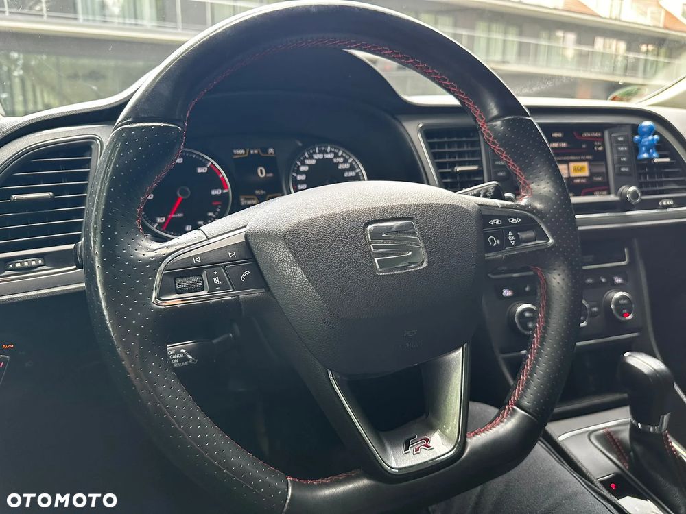 Seat Leon 2.0 TDI FR Black S&S DSG - 23