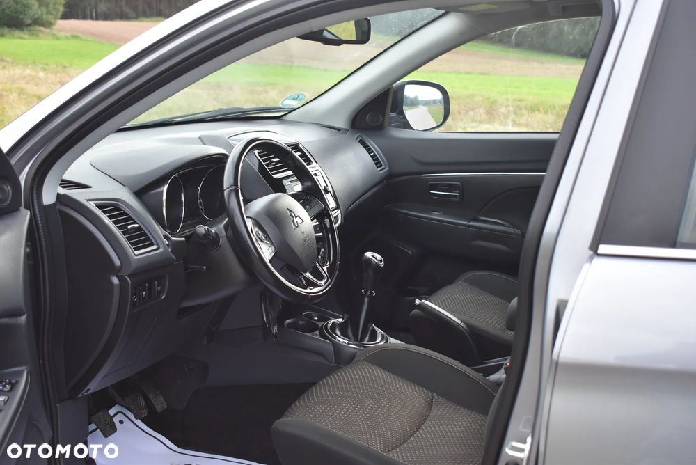 Mitsubishi ASX 1.6 Invite Navi - 26