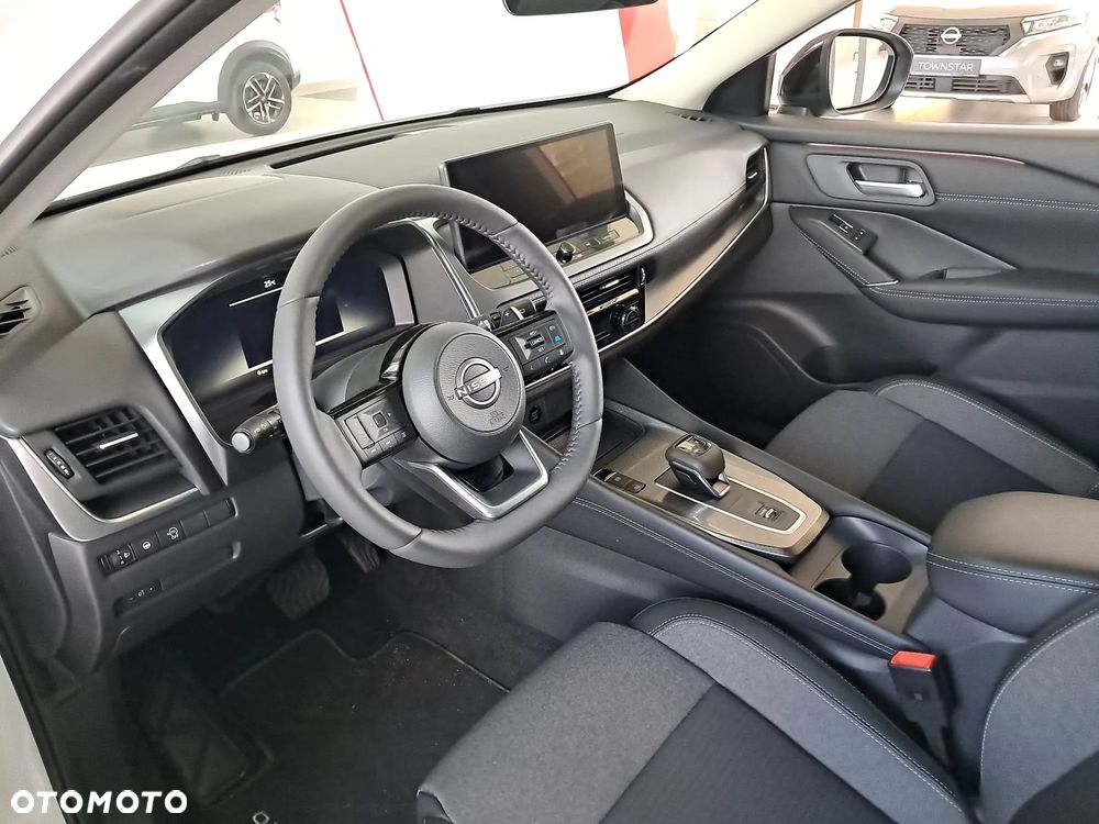 Nissan Qashqai 1.3 DIG-T MHEV N-Connecta Xtronic - 9