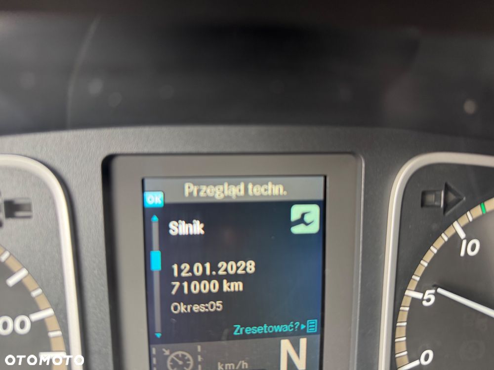 Mercedes-Benz ATEGO - 26