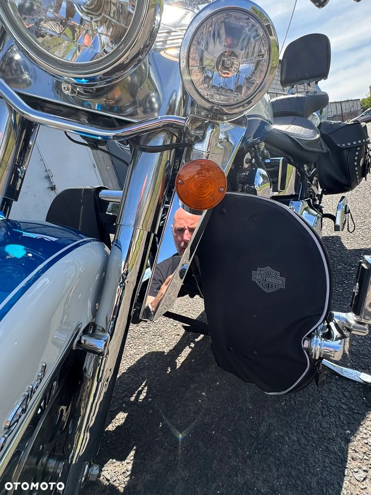 Harley-Davidson Softail Heritage Classic - 27