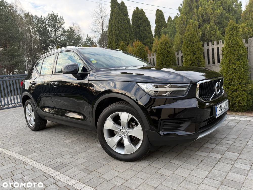 Volvo XC 40 D3 AWD Momentum Pro - 1
