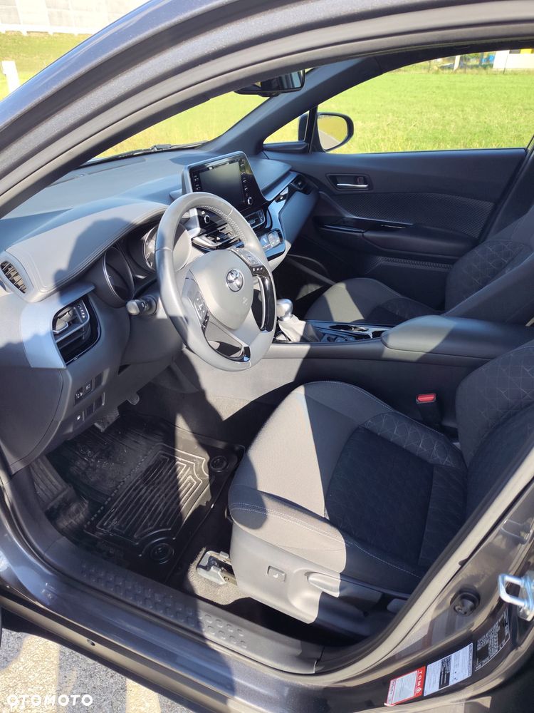 Toyota C-HR - 7
