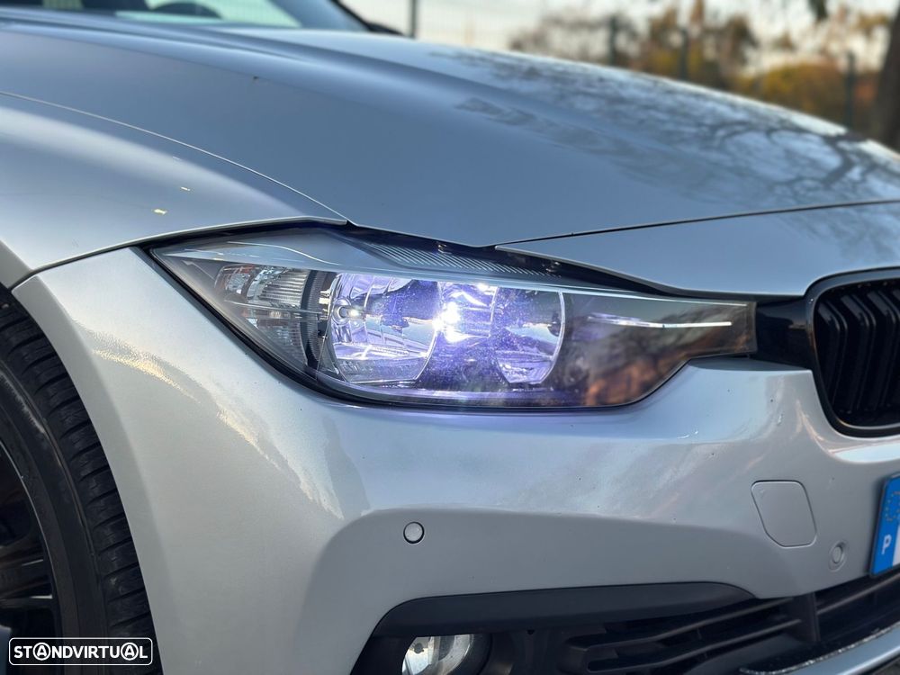 BMW 318 d - 15