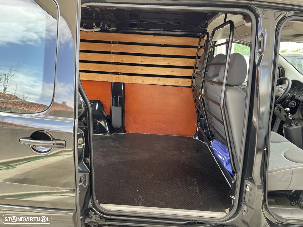 Peugeot Expert 2.0 HDI VAN - 12