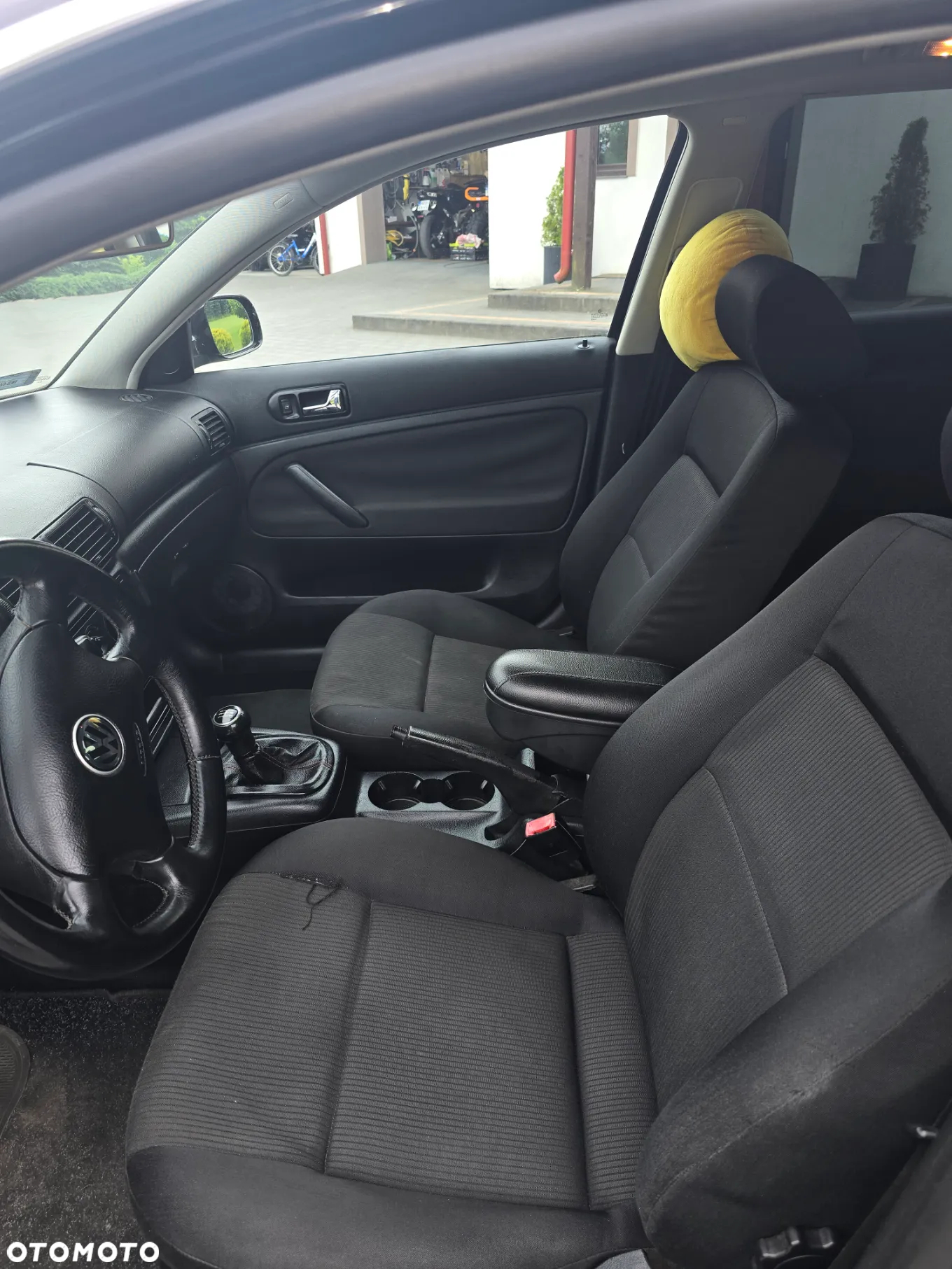 Volkswagen Passat - 8