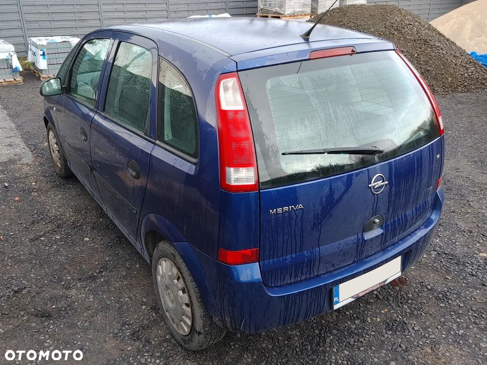 Opel Meriva 1.6 16V Cosmo - 4