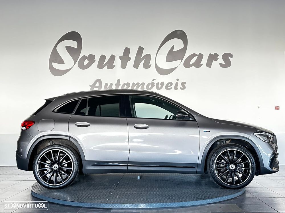 Mercedes-Benz GLA 250 e 8G-DCT AMG Line - 2