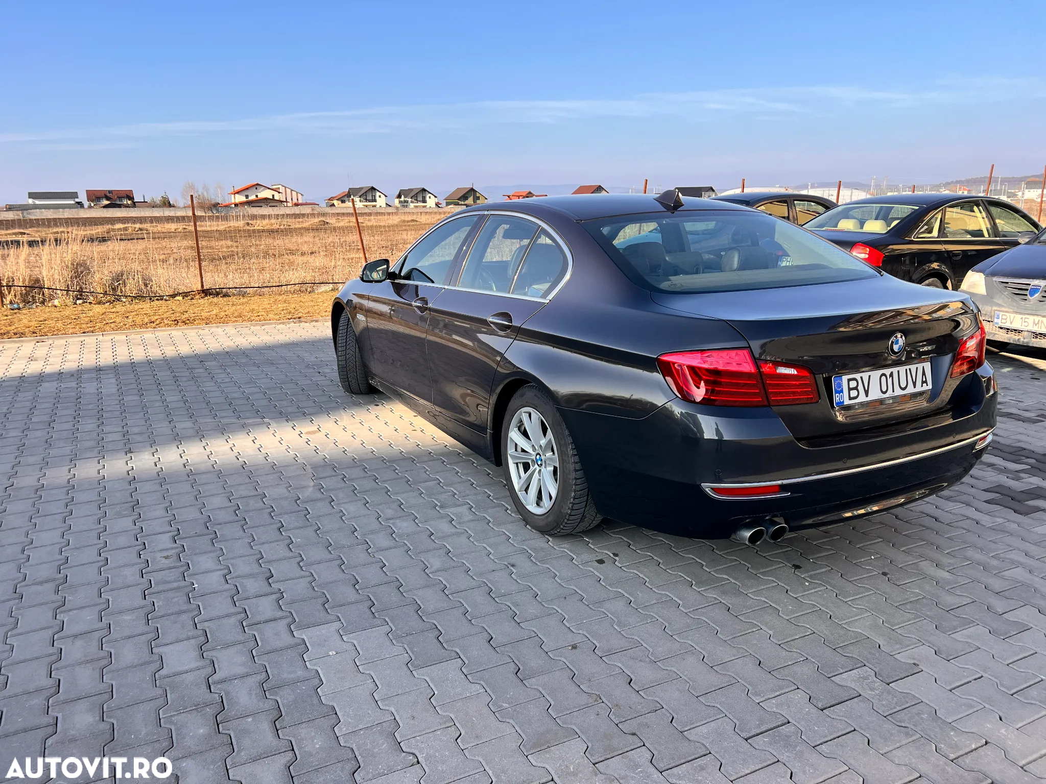 BMW Seria 5 520d Efficient Dynamics Edition Aut. Luxury Line - 12