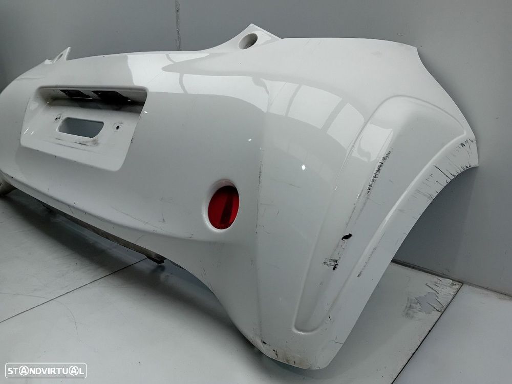 Pára-choques trás TOYOTA iQ (_J1_) - 2