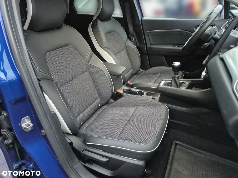 Renault Captur 1.3 TCe mHEV Techno - 12