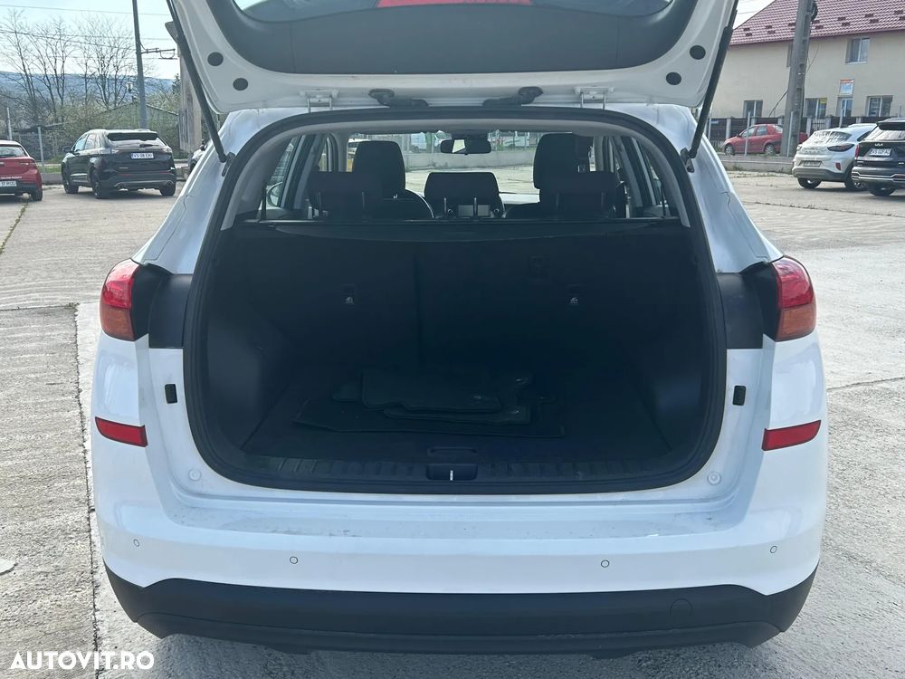 Hyundai Tucson 1.6 GDI 2WD DCT Advantage - 10
